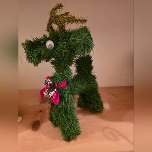 Festive Green Reindeer Decor with Pink Bow